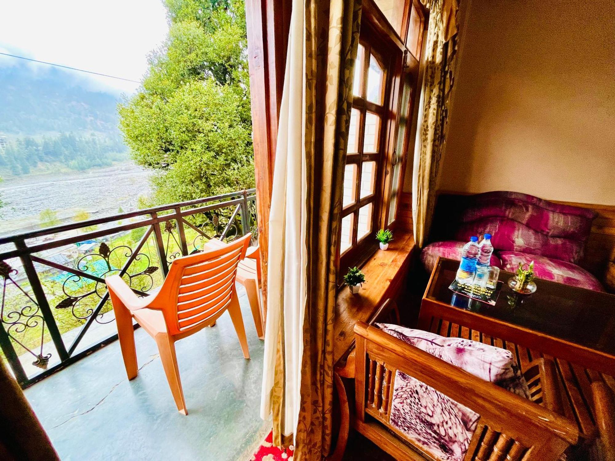 The Hollywood Vibes - #Riverview #Premium Rooms #Prime Location #Most Awarded #Parking #Top Rated #Open Terrace #Best Selling Hotel In Manali Exterior photo
