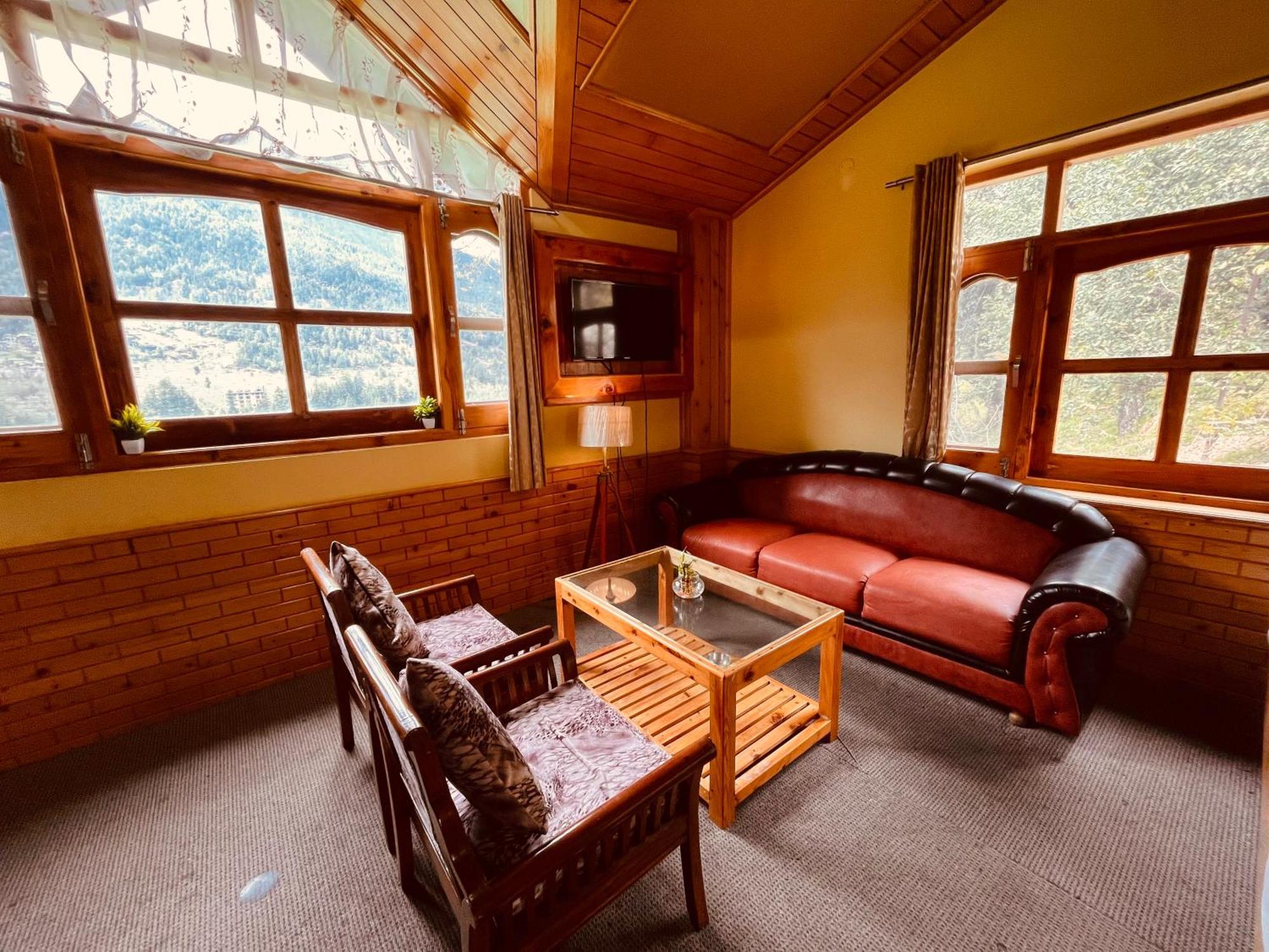 The Hollywood Vibes - #Riverview #Premium Rooms #Prime Location #Most Awarded #Parking #Top Rated #Open Terrace #Best Selling Hotel In Manali Exterior photo