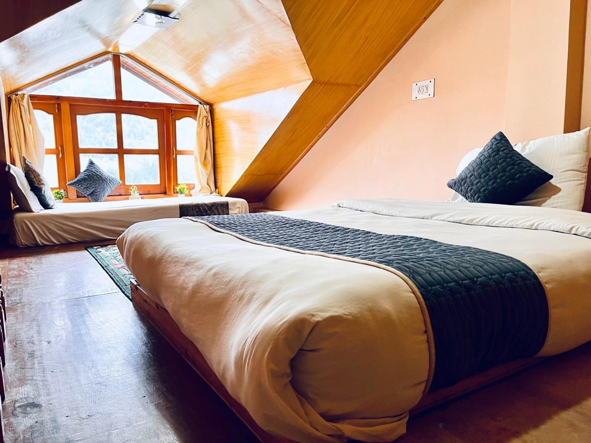 The Hollywood Vibes - #Riverview #Premium Rooms #Prime Location #Most Awarded #Parking #Top Rated #Open Terrace #Best Selling Hotel In Manali Exterior photo