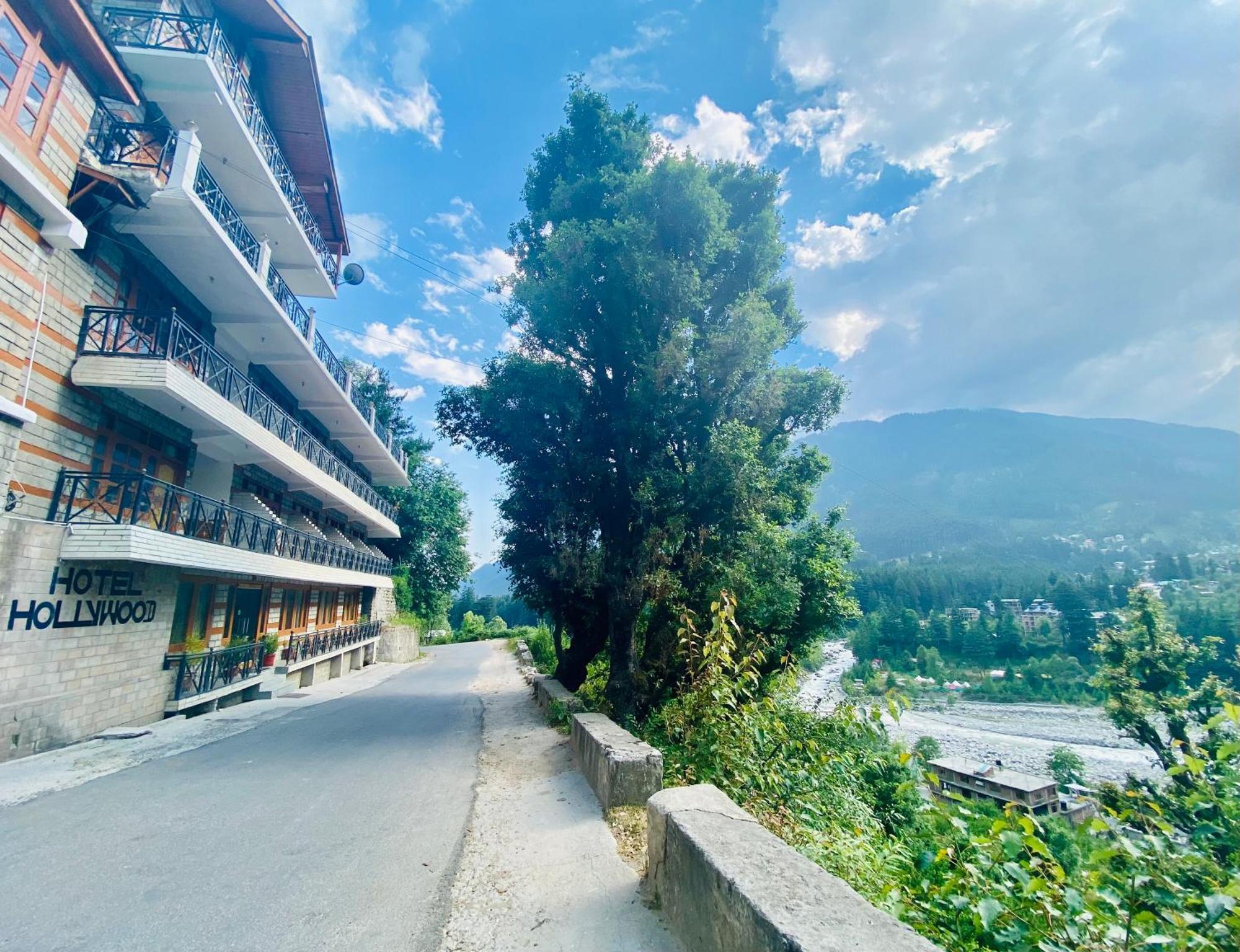 The Hollywood Vibes - #Riverview #Premium Rooms #Prime Location #Most Awarded #Parking #Top Rated #Open Terrace #Best Selling Hotel In Manali Exterior photo